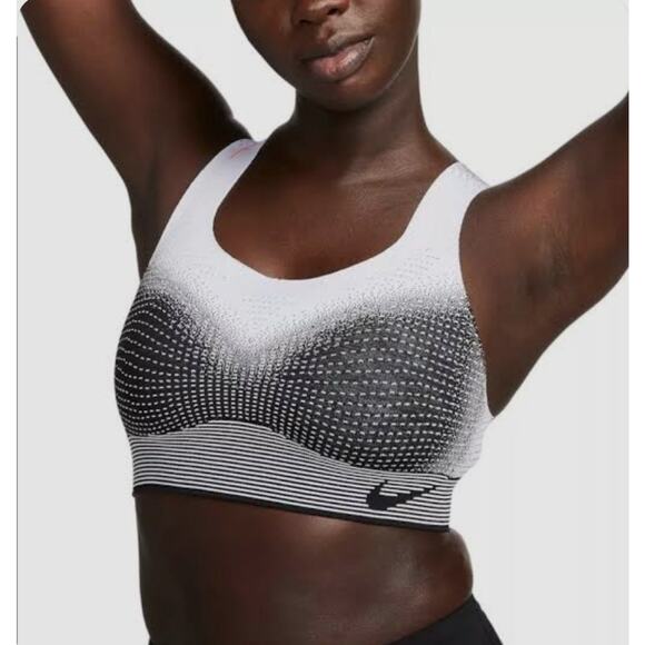 NEW with tags Women’s Nike Swoosh Flyknit High Support Sports Bra XL EG - Picture 1 of 3